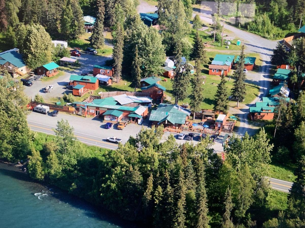 Gwin'S Lodge & Roadhouse Cooper Landing エクステリア 写真