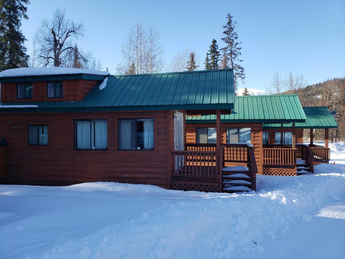 Gwin'S Lodge & Roadhouse Cooper Landing エクステリア 写真