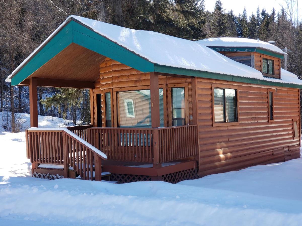 Gwin'S Lodge & Roadhouse Cooper Landing エクステリア 写真